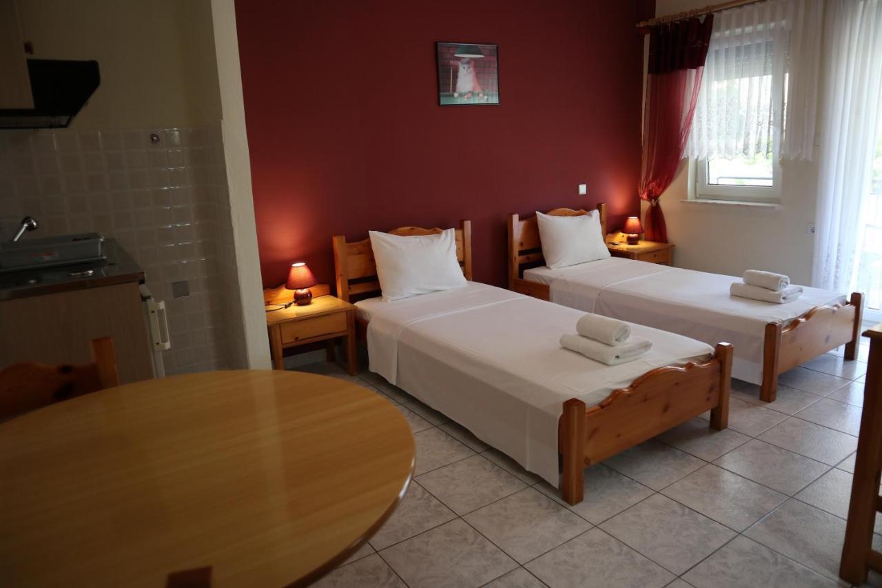Delphin Rooms Sivota Exterior foto