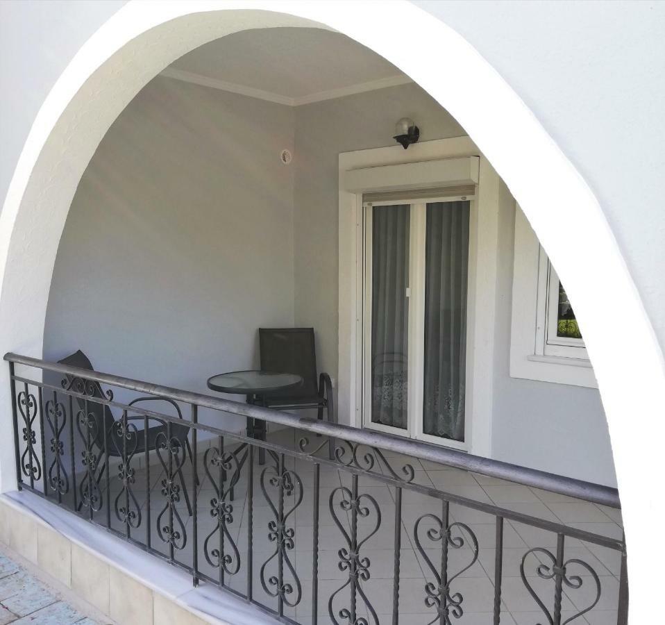 Delphin Rooms Sivota Exterior foto